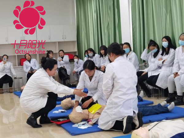 想在北京学护工，不知道选哪家机构怎么办？(图1)